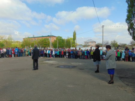 День цивільного захисту в Дубровицькій ЗОШ І-ІІІ ст№2